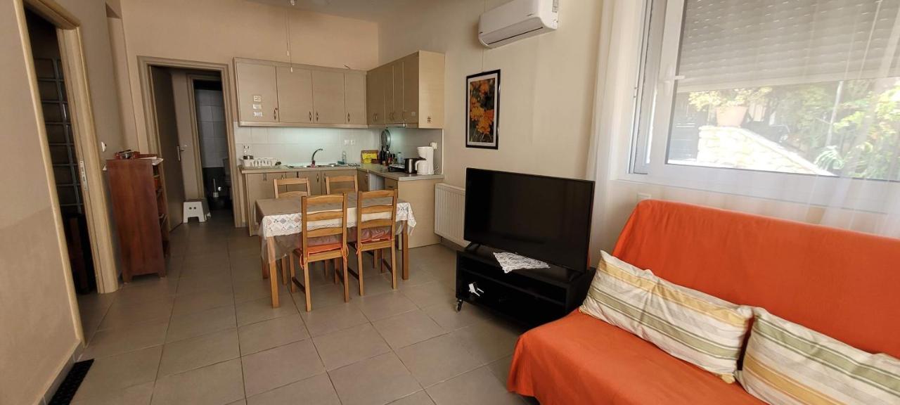 Family Apartment 데르베니 외부 사진