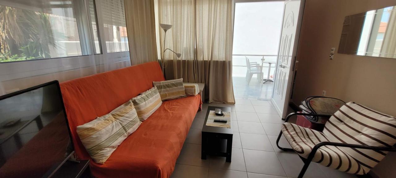 Family Apartment 데르베니 외부 사진